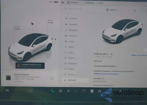 2025 Tesla Model Y Long Range Dual Motor Rear-Wheel Drive z USA, uszkodzony, nr VIN 7SAYGDED7SF229073